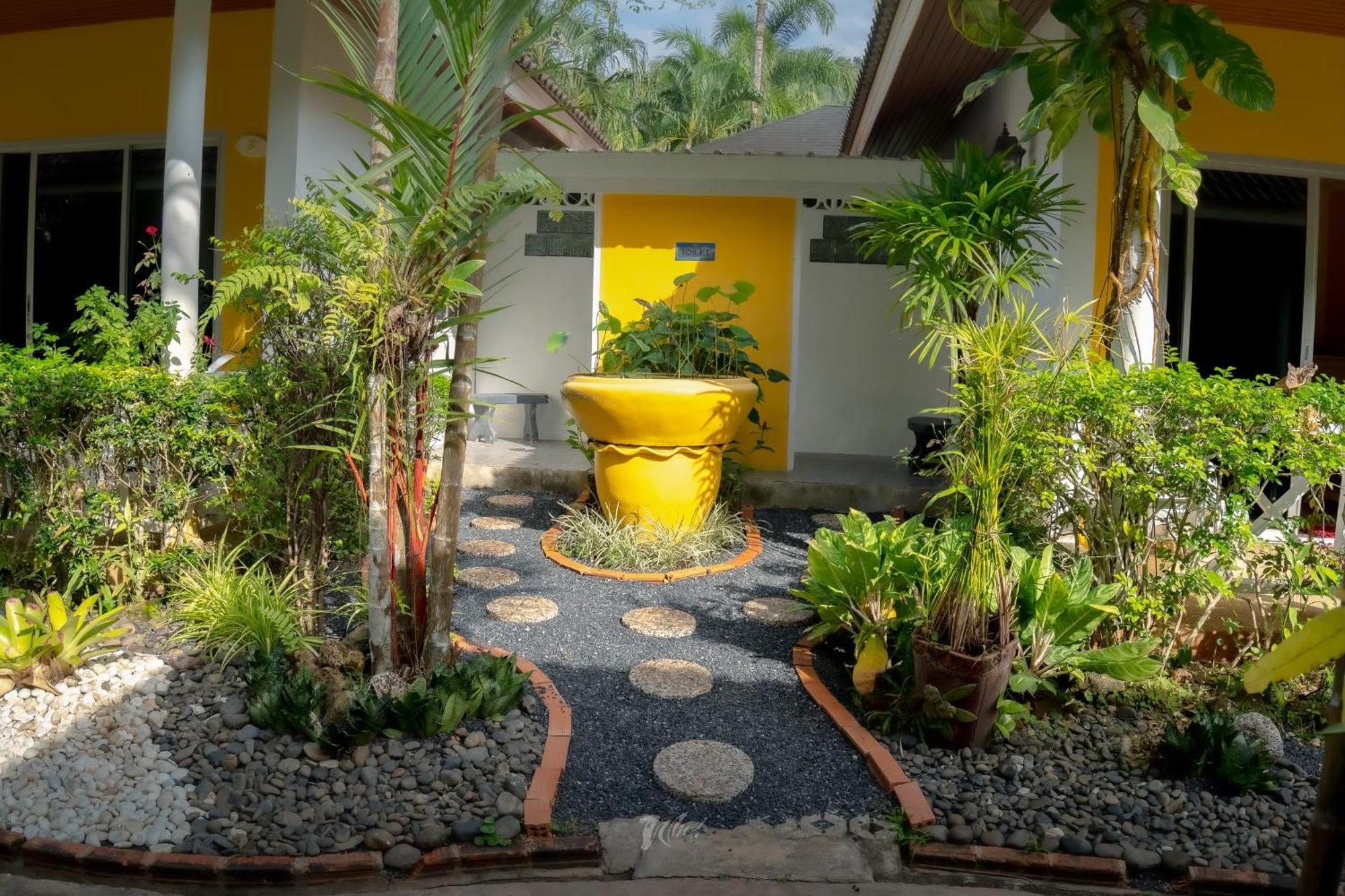 Loma Resort Khao Lak Exterior photo